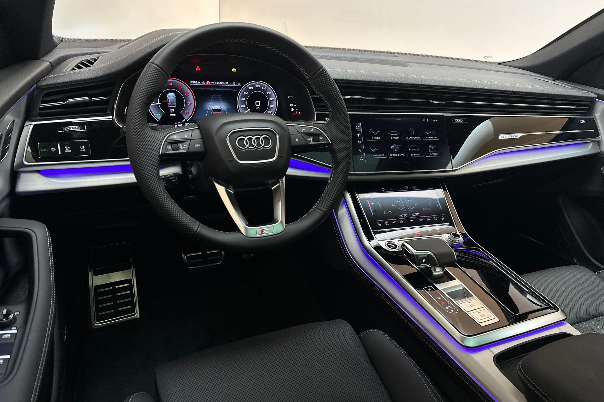 Hoofdafbeelding Audi Q8