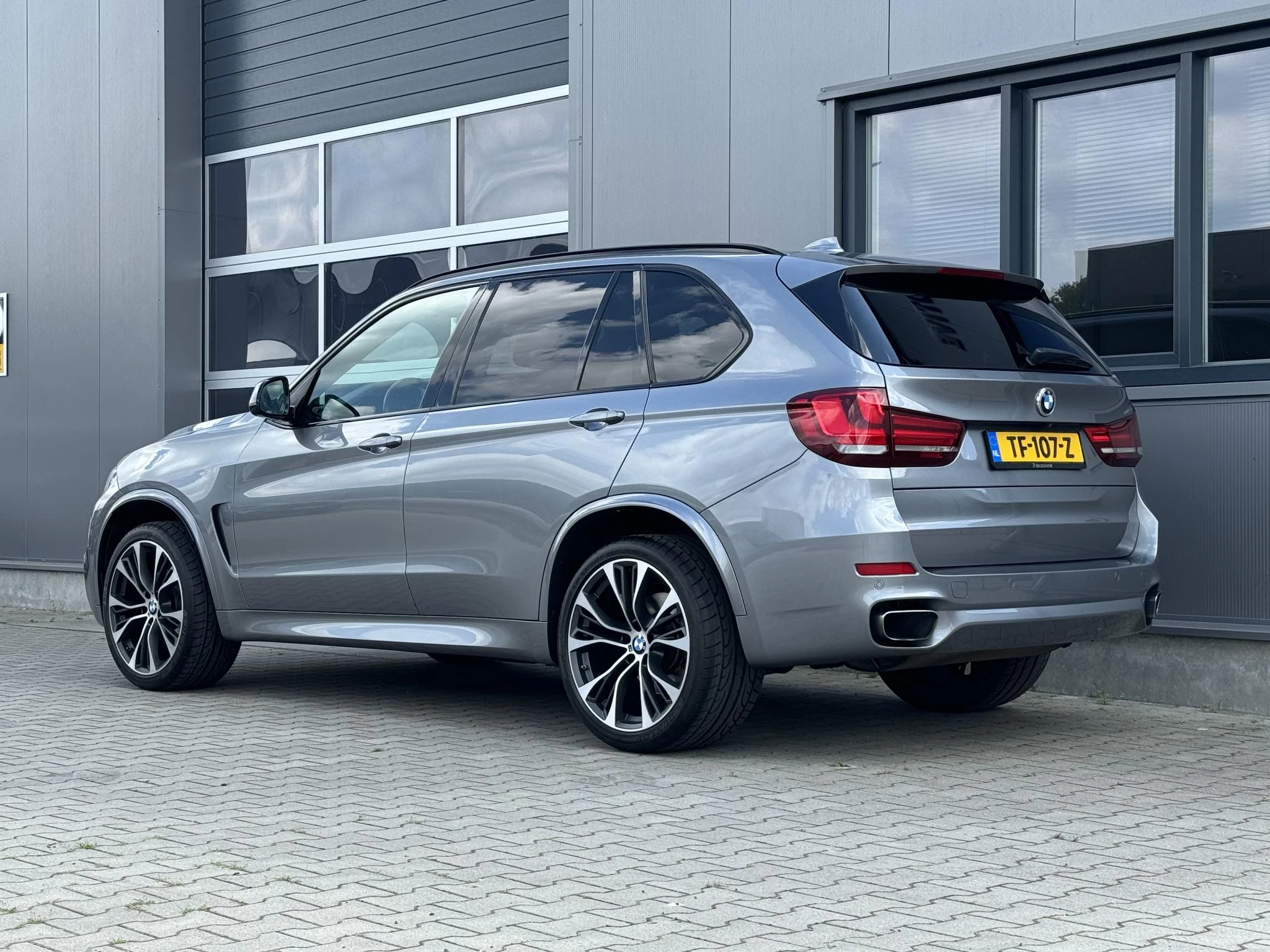 Hoofdafbeelding BMW X5