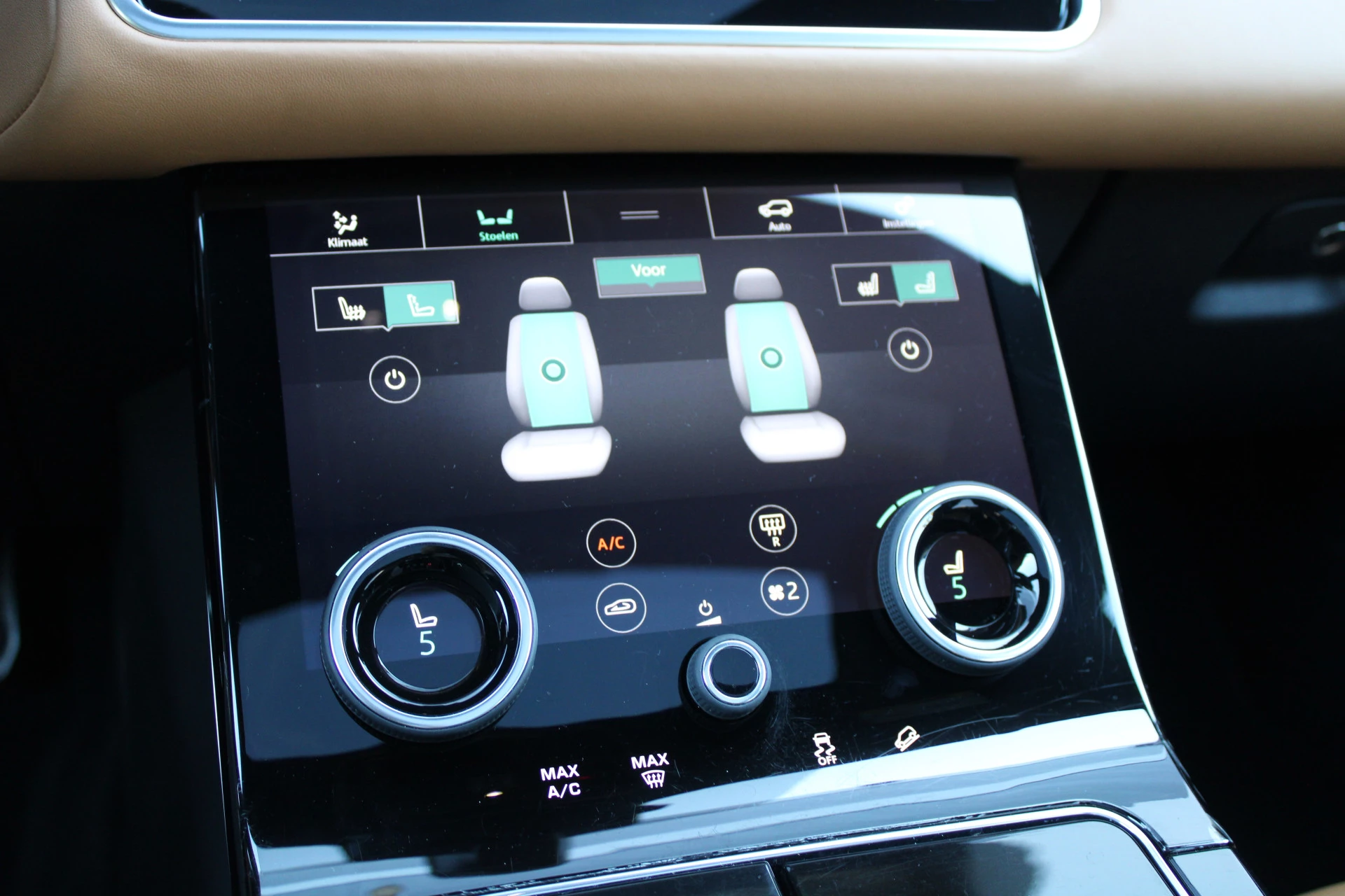 Hoofdafbeelding Land Rover Range Rover Velar