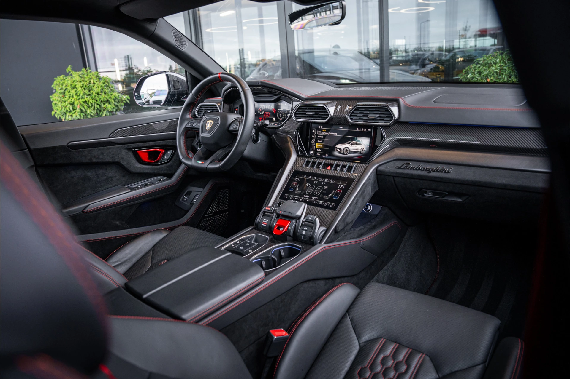Hoofdafbeelding Lamborghini Urus
