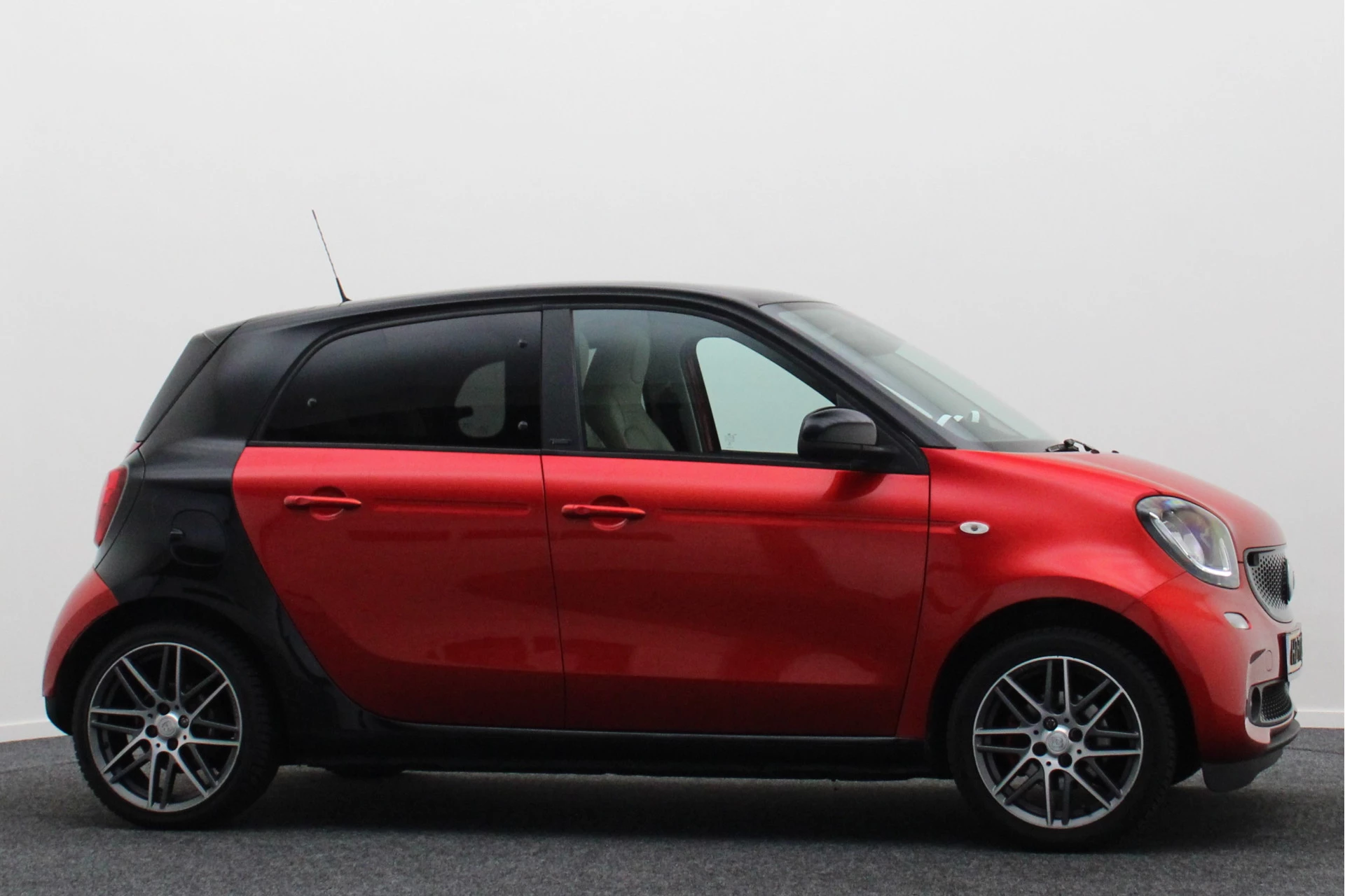 Hoofdafbeelding Smart Forfour