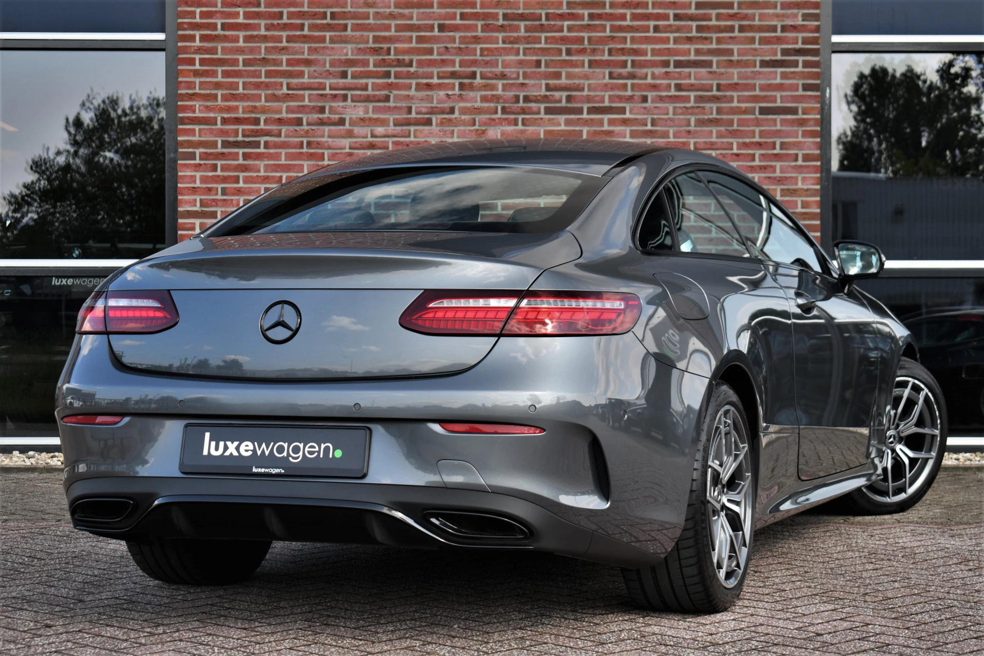 Hoofdafbeelding Mercedes-Benz E-Klasse