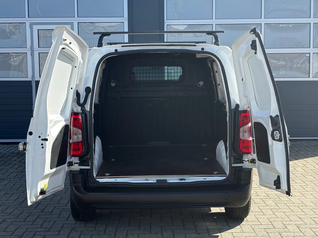 Hoofdafbeelding Peugeot Partner