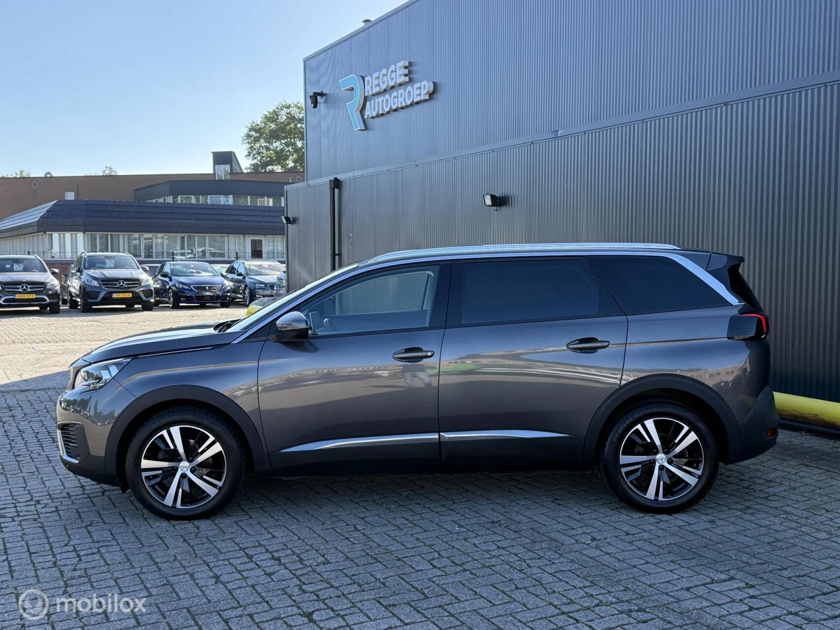 Hoofdafbeelding Peugeot 5008