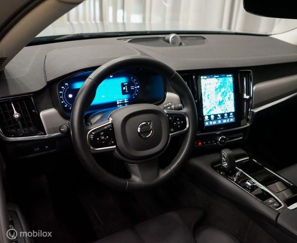 Hoofdafbeelding Volvo V90