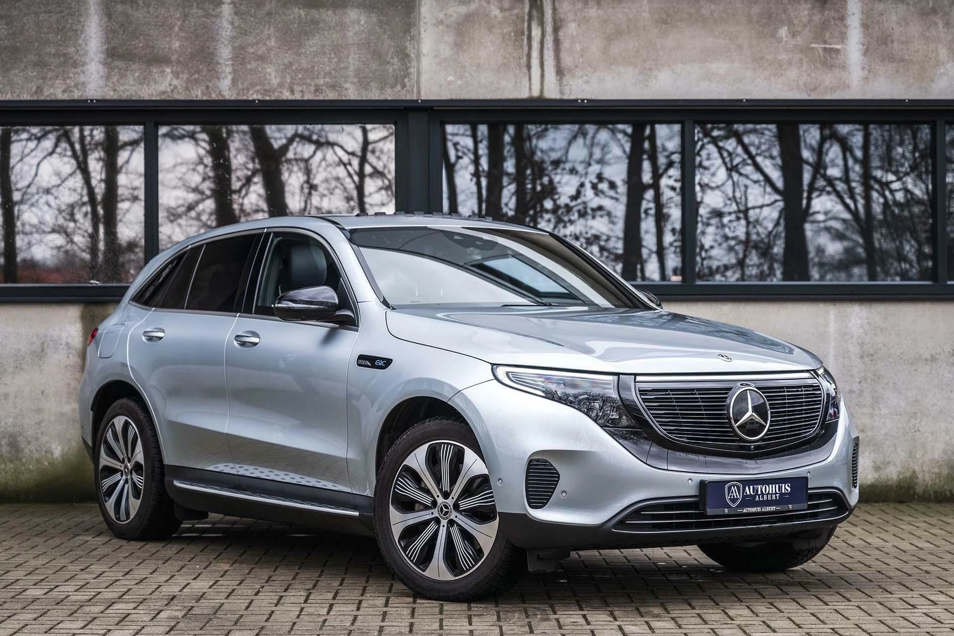 Hoofdafbeelding Mercedes-Benz EQC