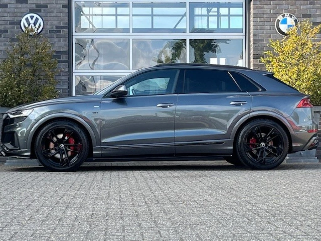 Hoofdafbeelding Audi Q8