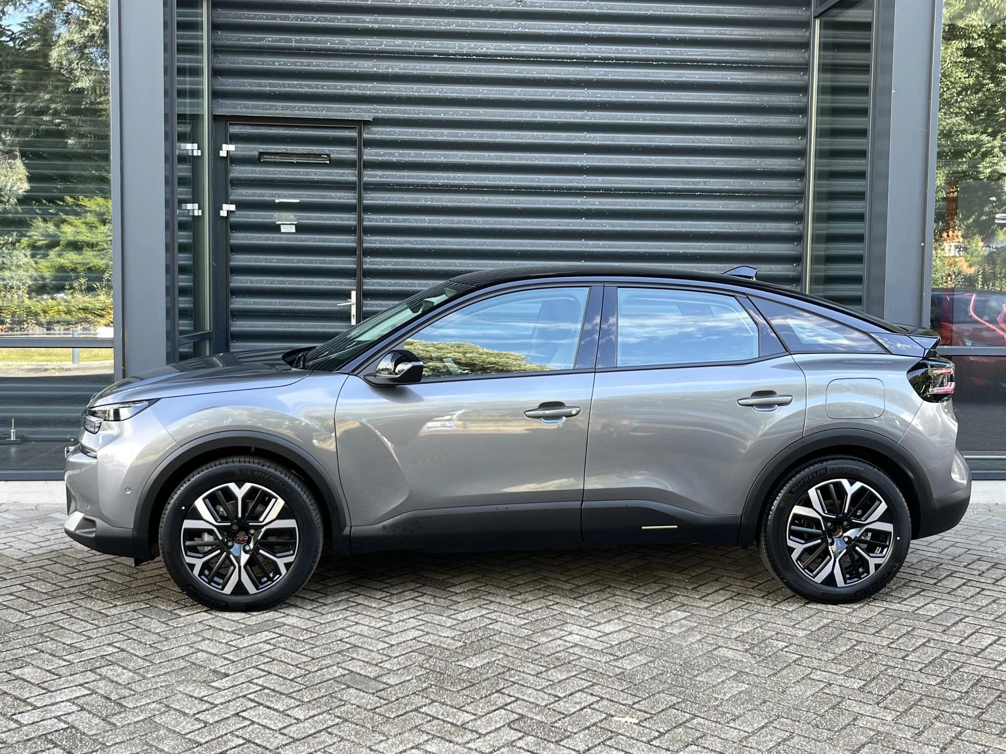 Hoofdafbeelding Citroën ë-C4