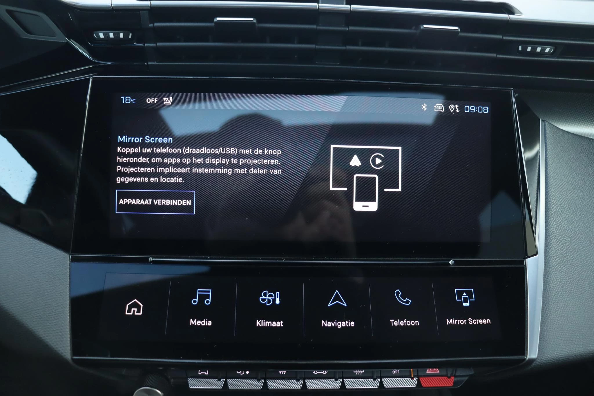 Hoofdafbeelding Peugeot 408