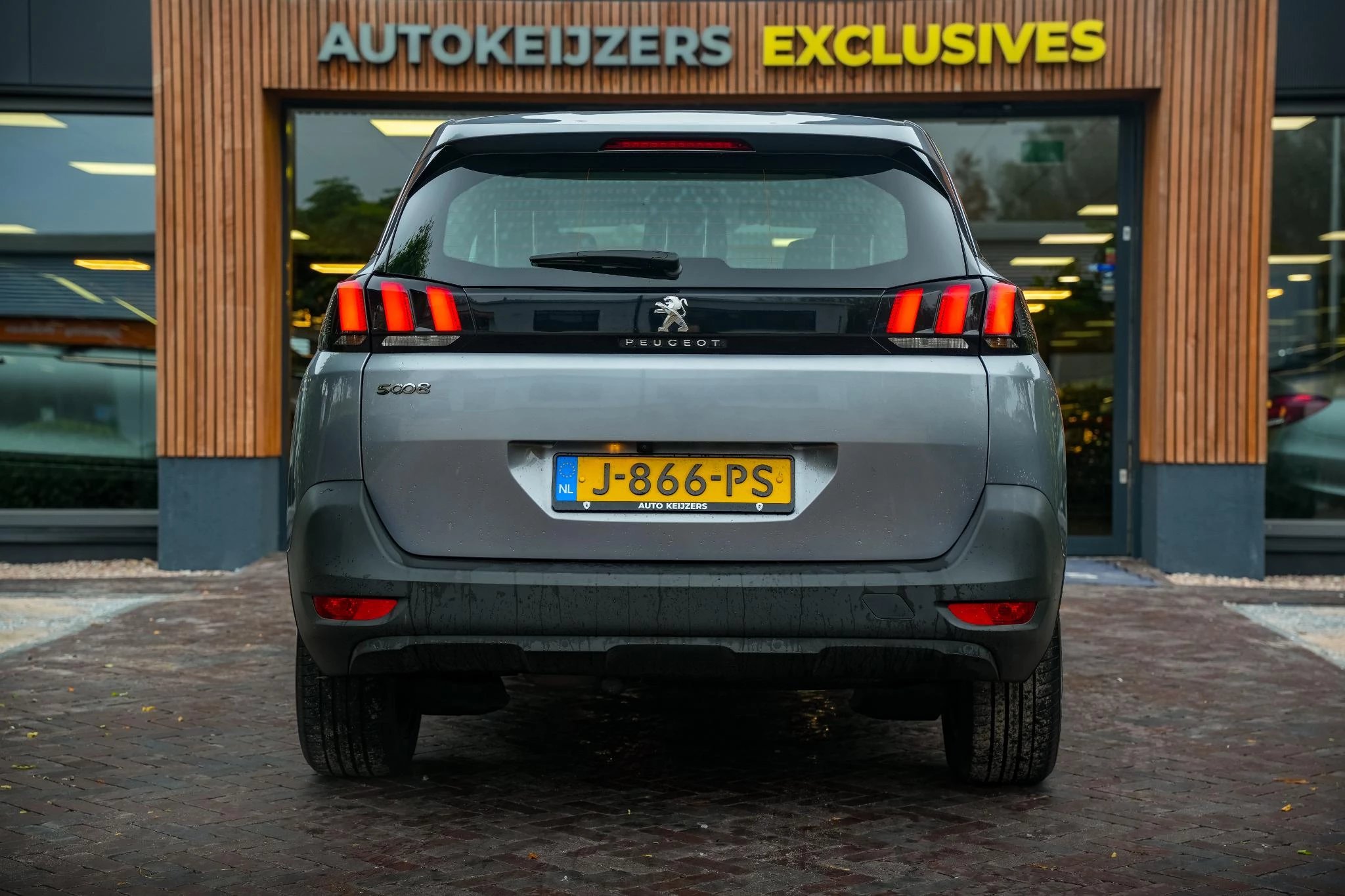 Hoofdafbeelding Peugeot 5008