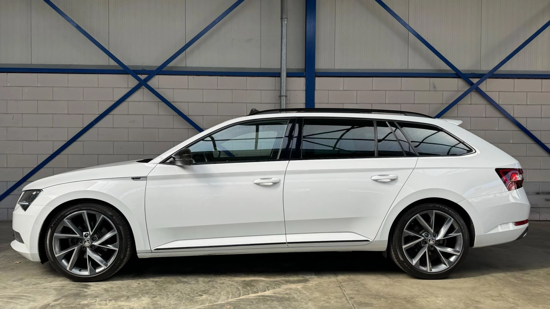 Hoofdafbeelding Škoda Superb