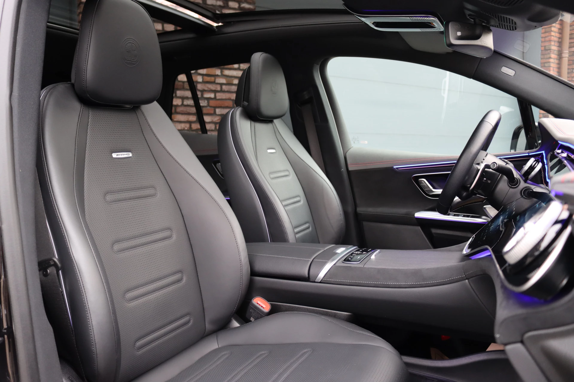 Hoofdafbeelding Mercedes-Benz EQE