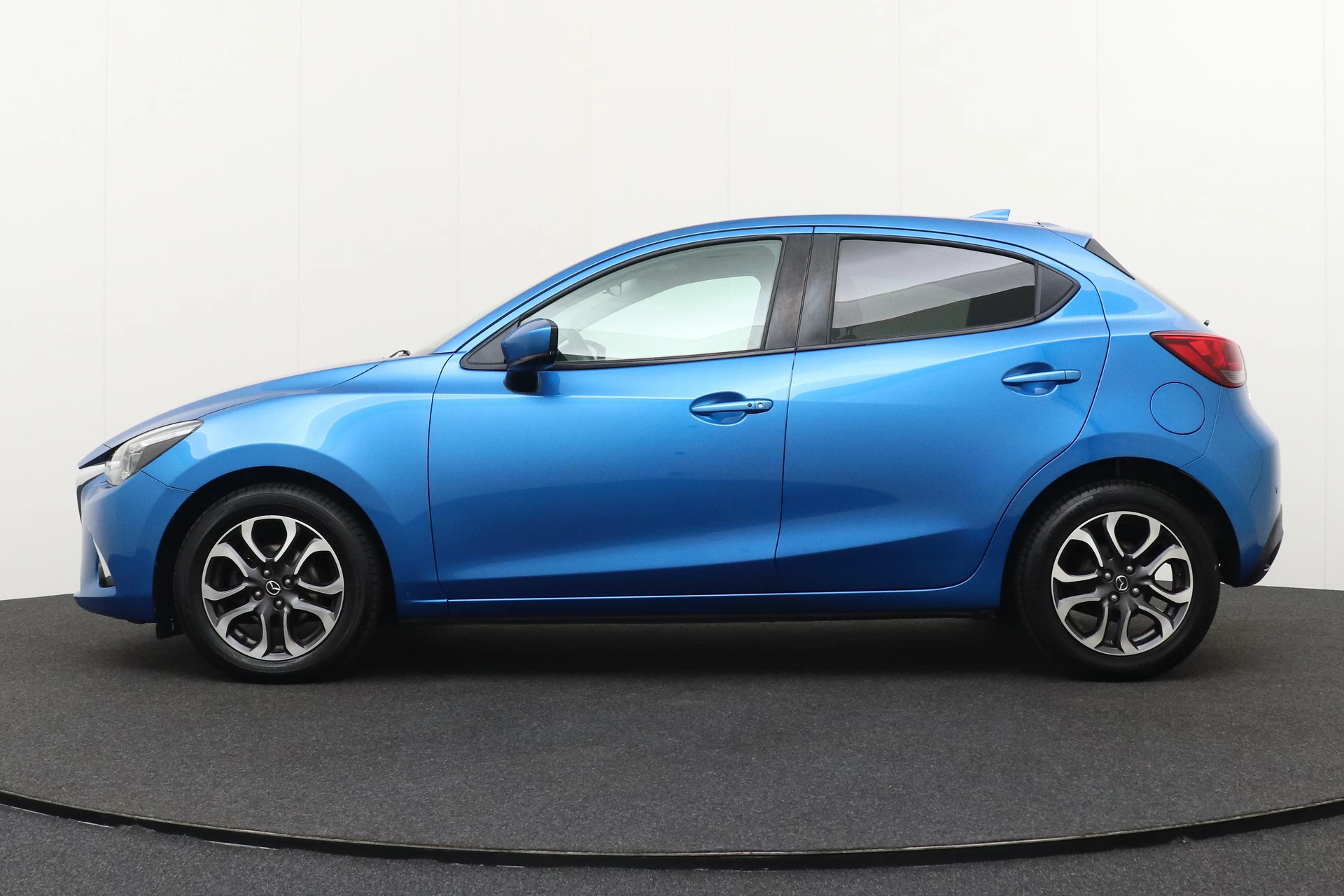 Hoofdafbeelding Mazda 2