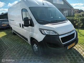 Peugeot Boxer Bestel 333 2.2 BlueHDi 120 L3H2 Asphalt