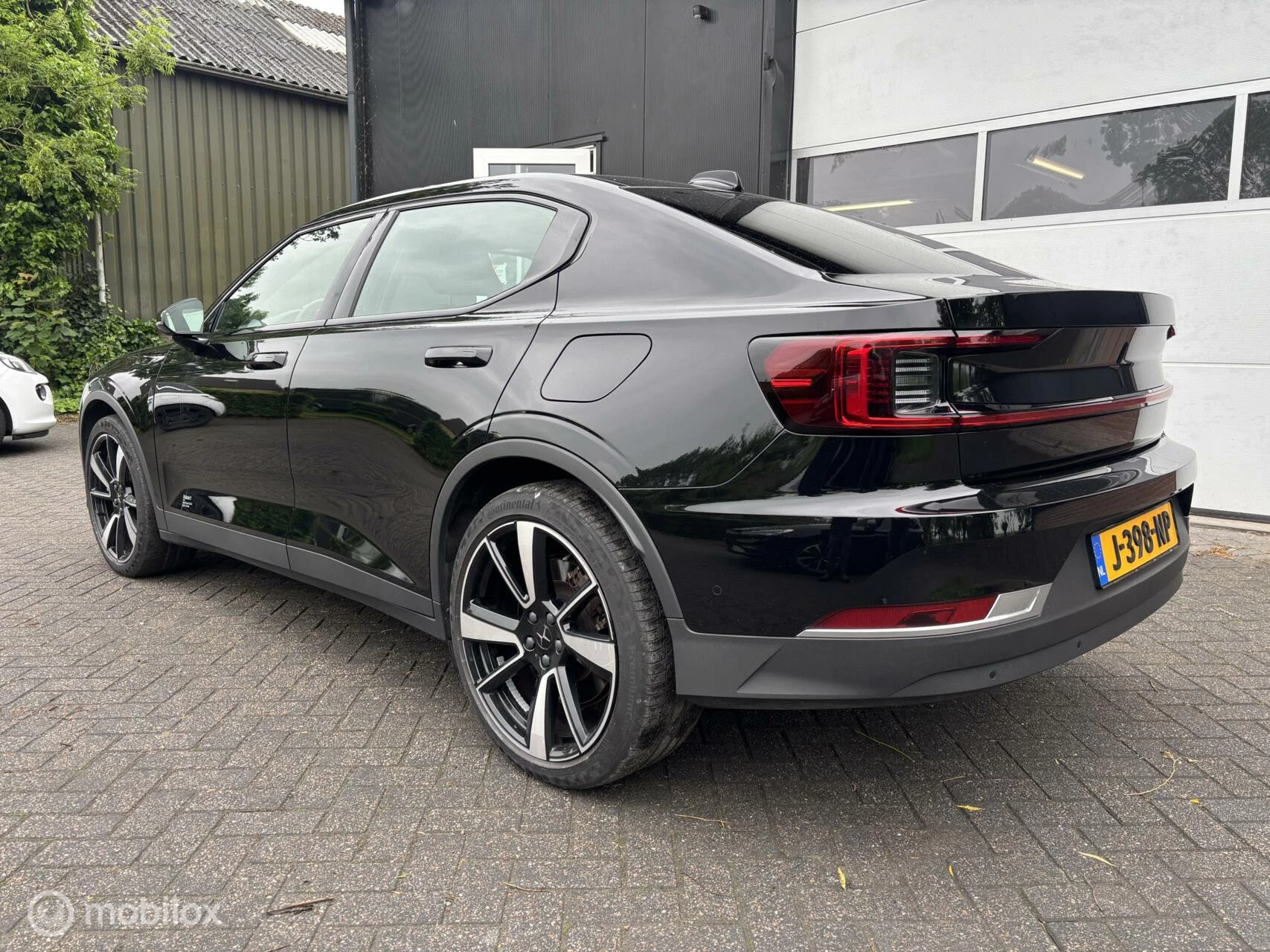 Hoofdafbeelding Polestar 2