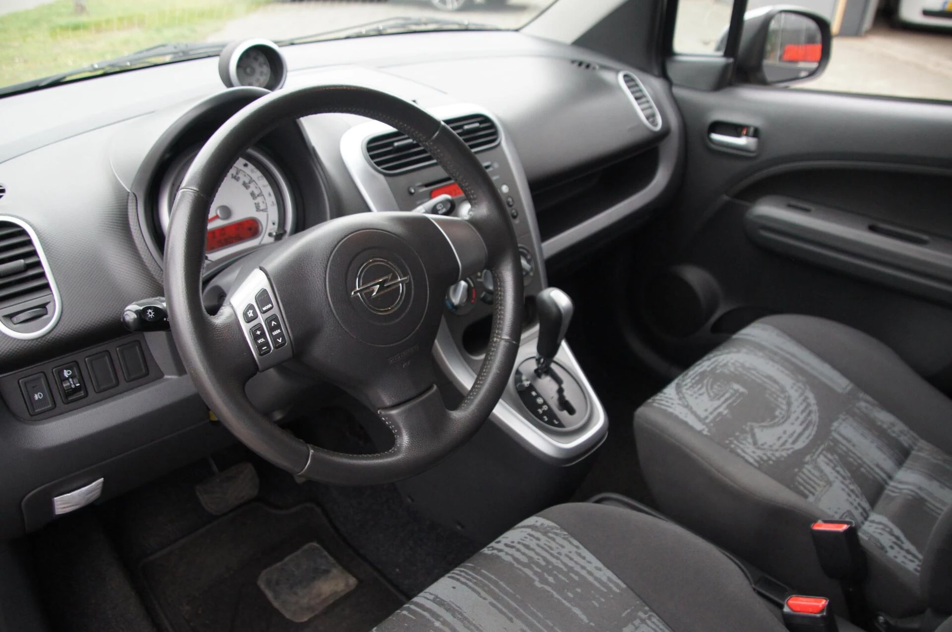 Hoofdafbeelding Opel Agila