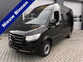 Mercedes-Benz Sprinter 317 1.9 CDI L2H2 RWD BLACK EDITION VVB300