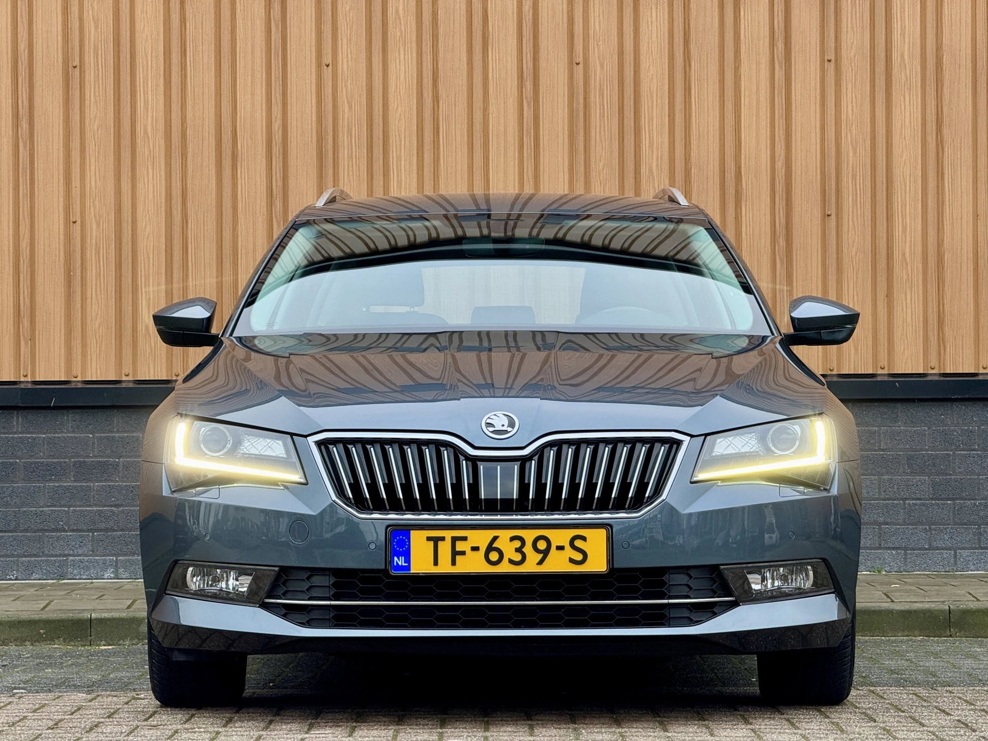 Hoofdafbeelding Škoda Superb