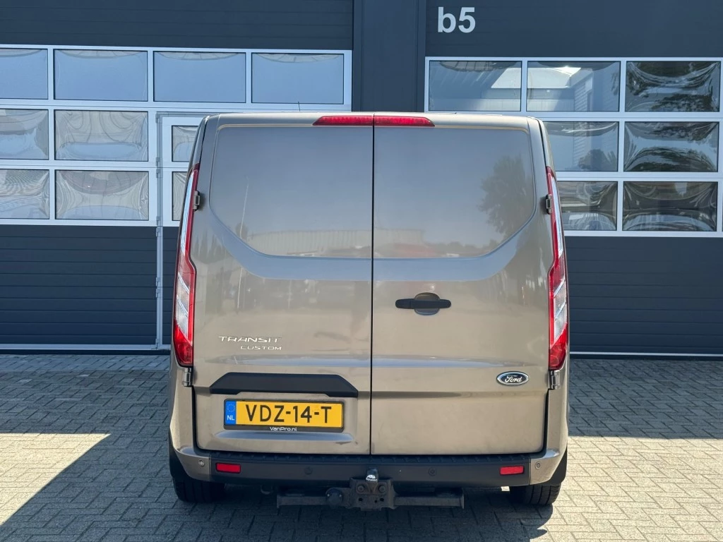 Hoofdafbeelding Ford Transit Custom