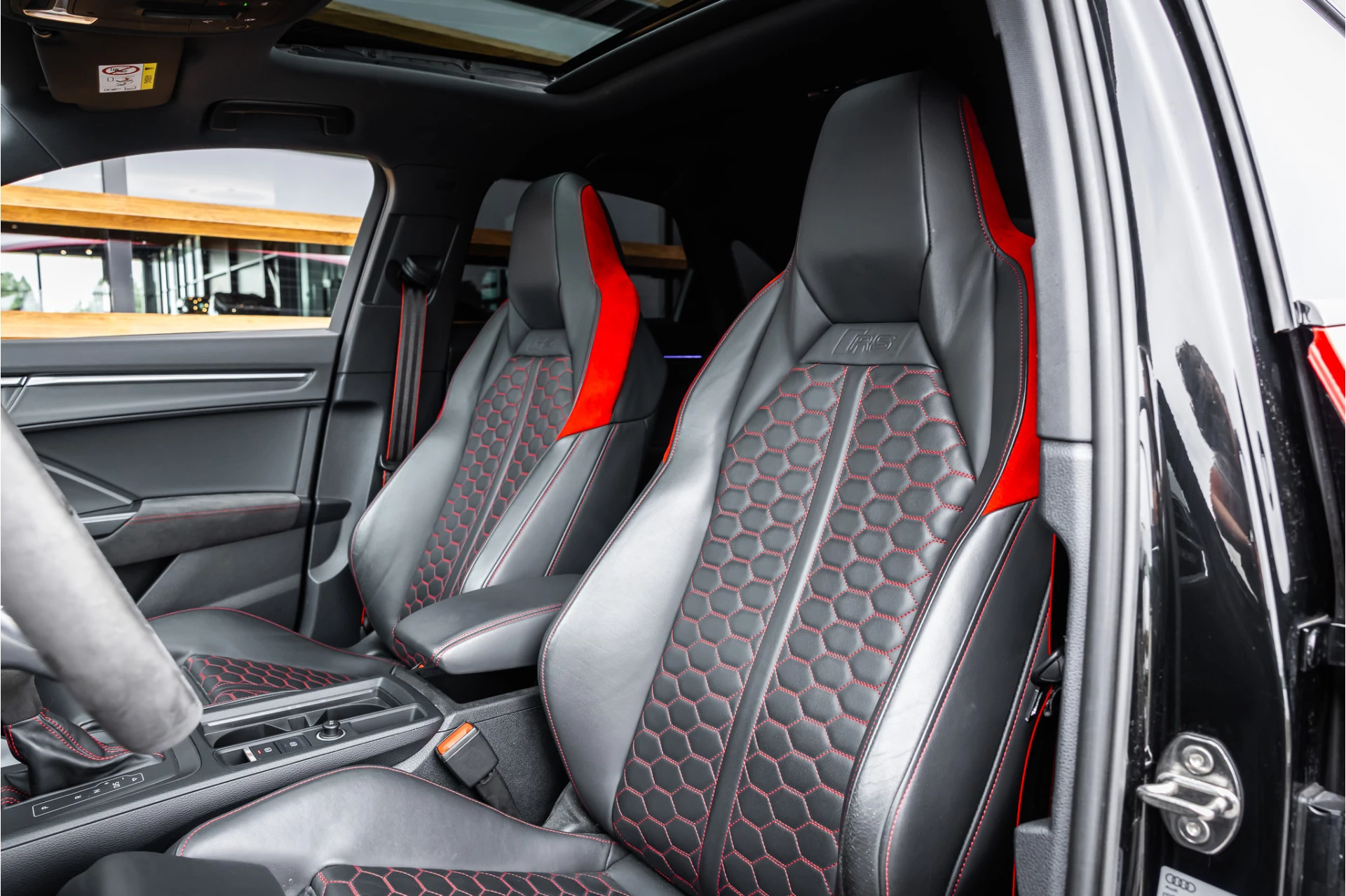 Hoofdafbeelding Audi RSQ3
