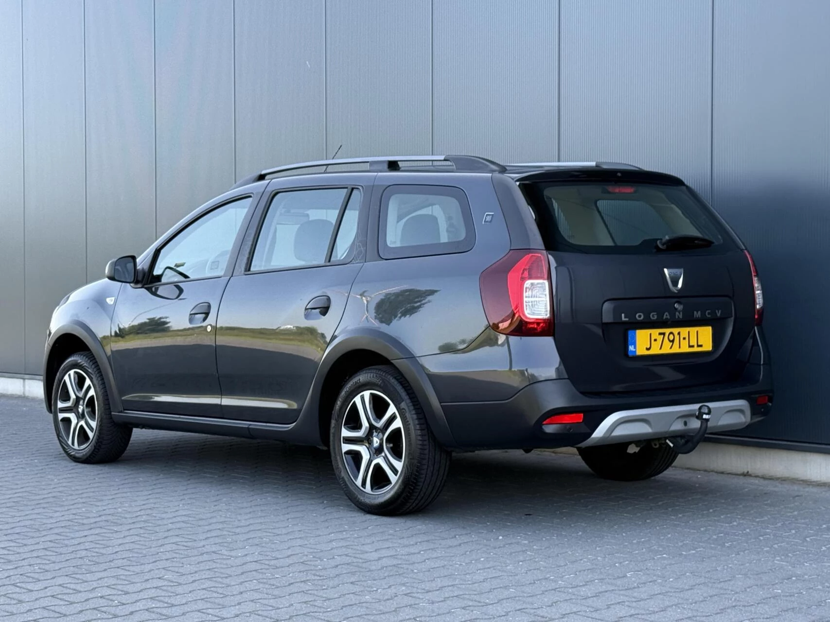 Hoofdafbeelding Dacia Logan
