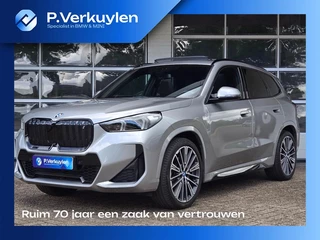 Hoofdafbeelding BMW iX1 BMW iX1 XDRIVE30 LAUNCH ED. I M PAKKET I 20 INCH I PANORAMA I HARMAN & KARDON