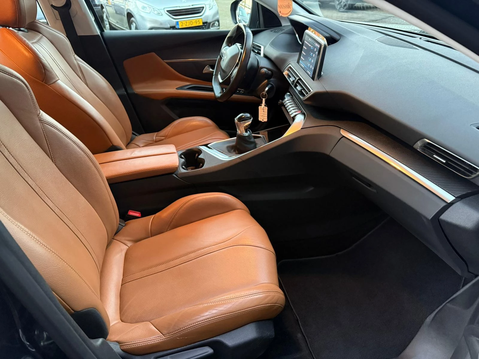 Hoofdafbeelding Peugeot 5008