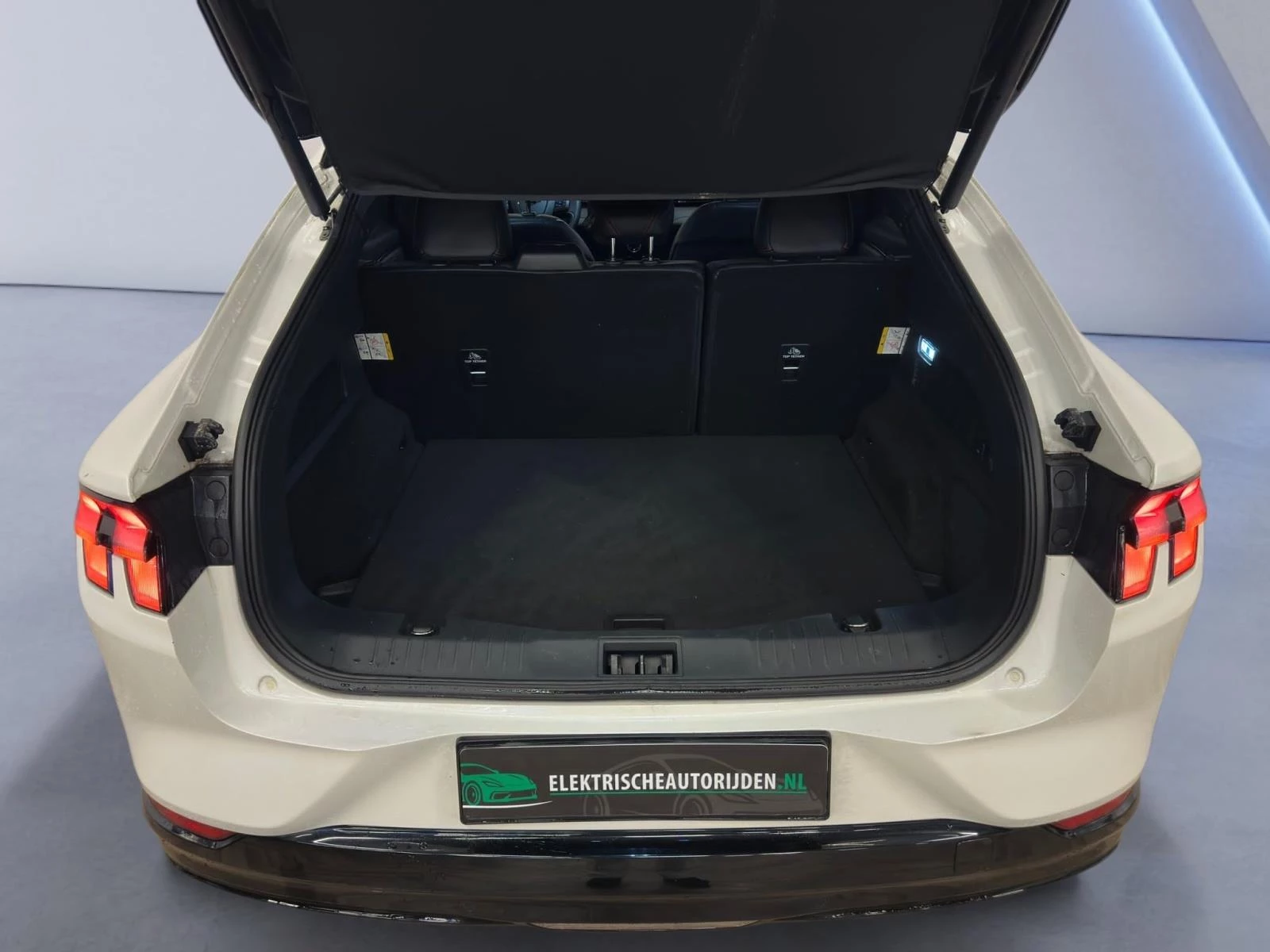 Hoofdafbeelding Ford Mustang Mach-E