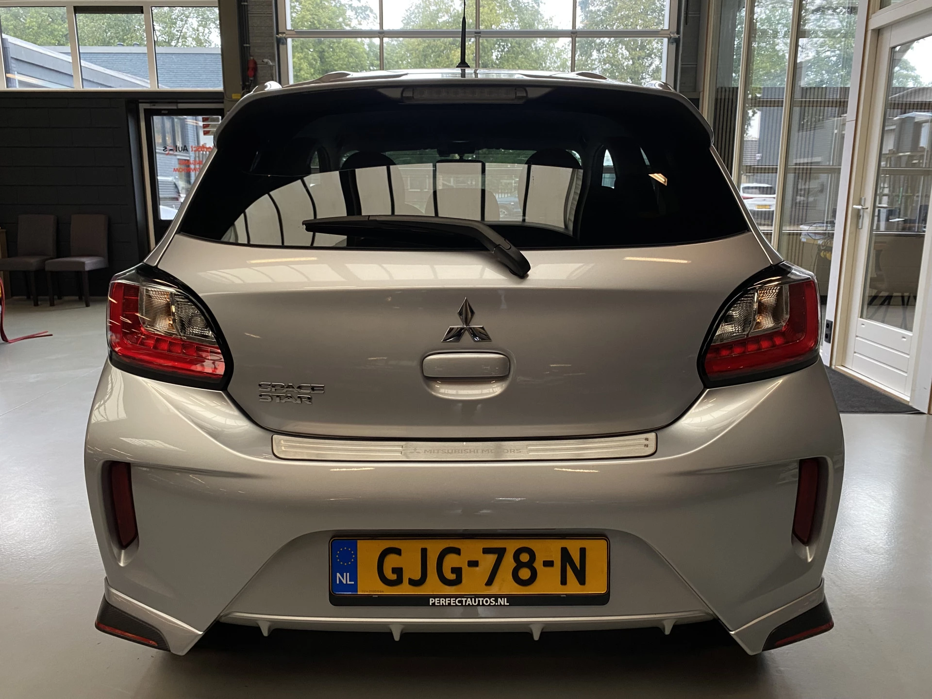Hoofdafbeelding Mitsubishi Space Star