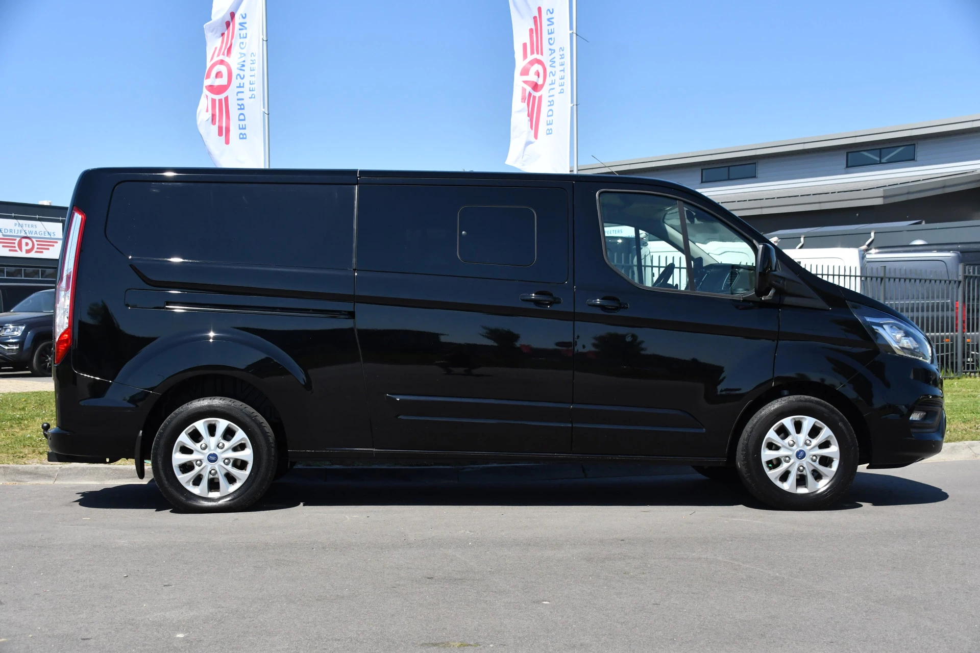Hoofdafbeelding Ford Transit Custom