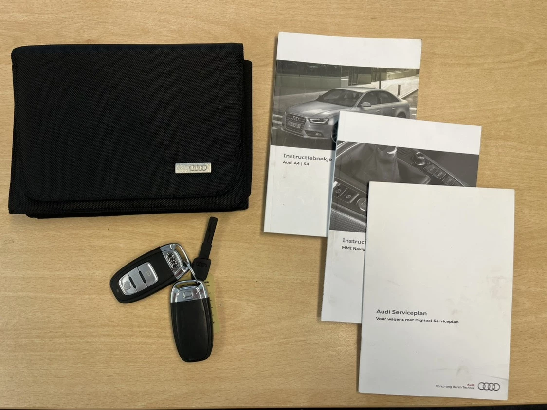 Hoofdafbeelding Audi A4