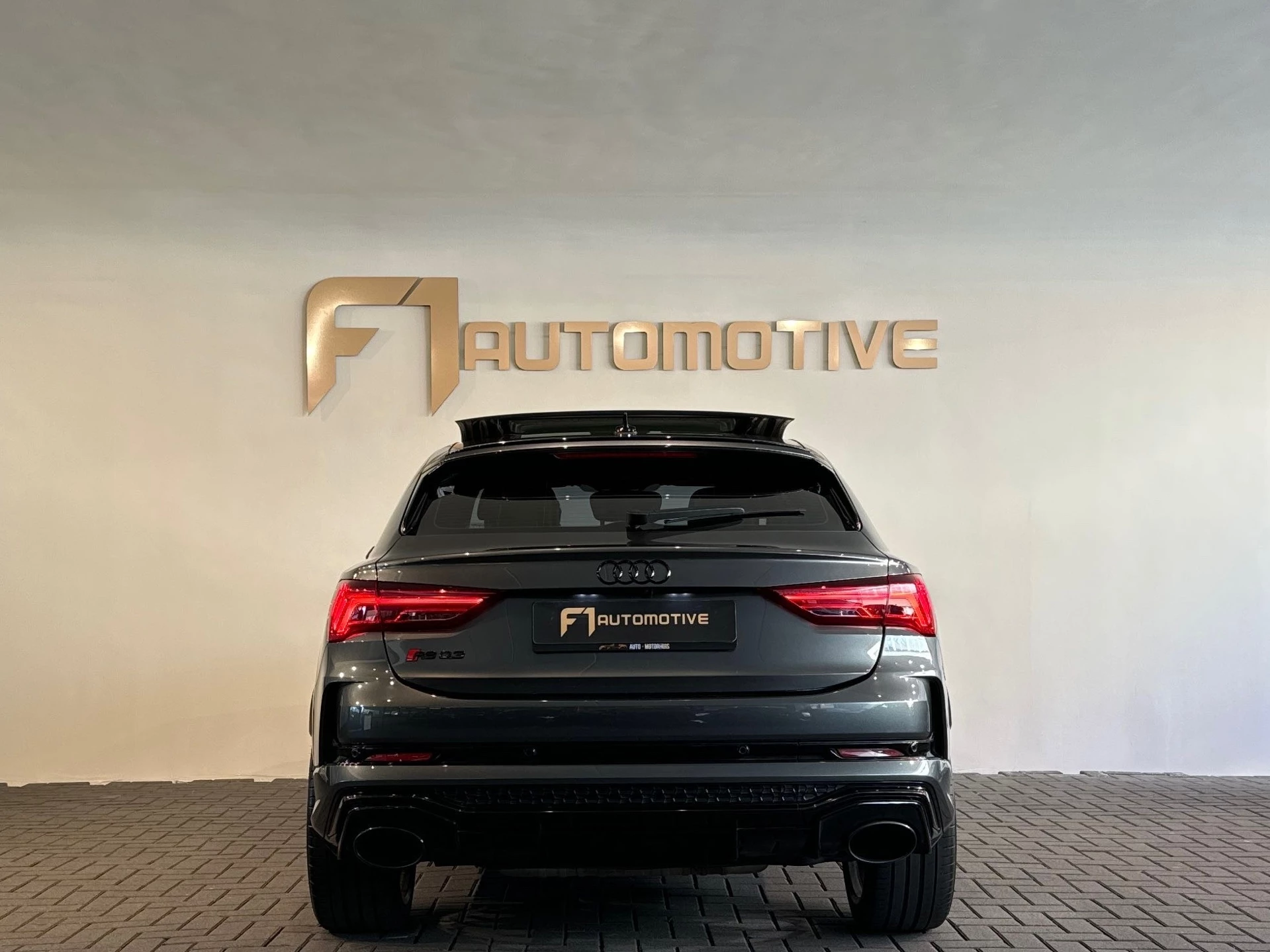 Hoofdafbeelding Audi RSQ3