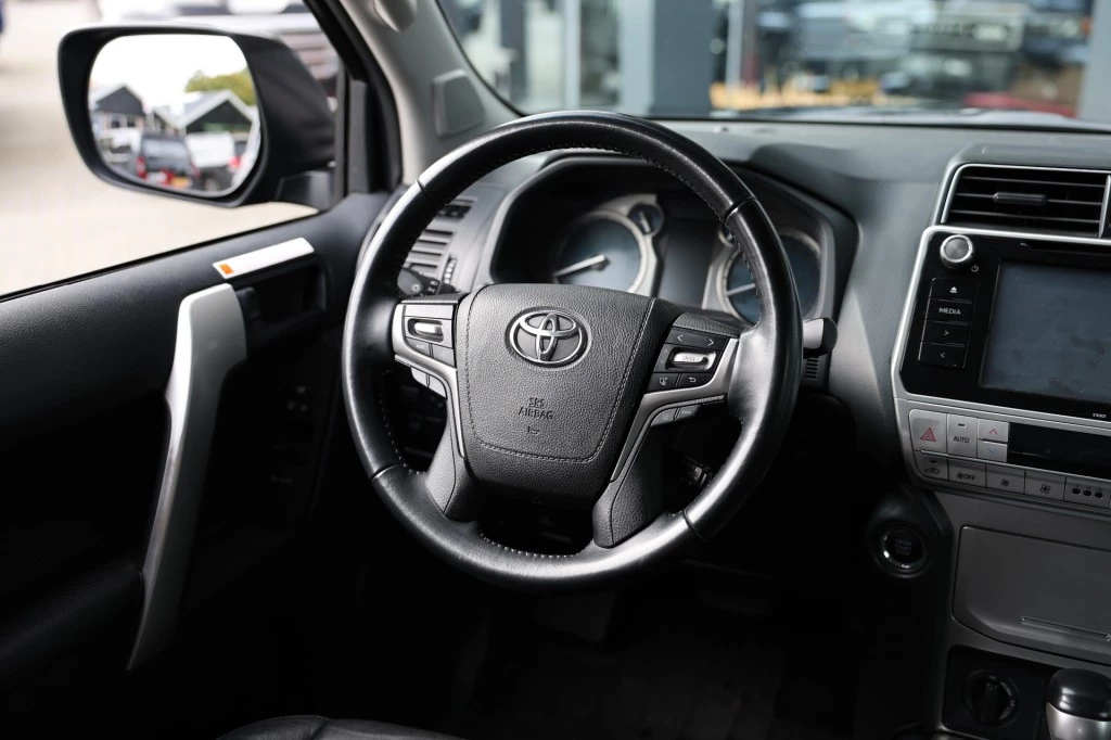 Hoofdafbeelding Toyota Land Cruiser
