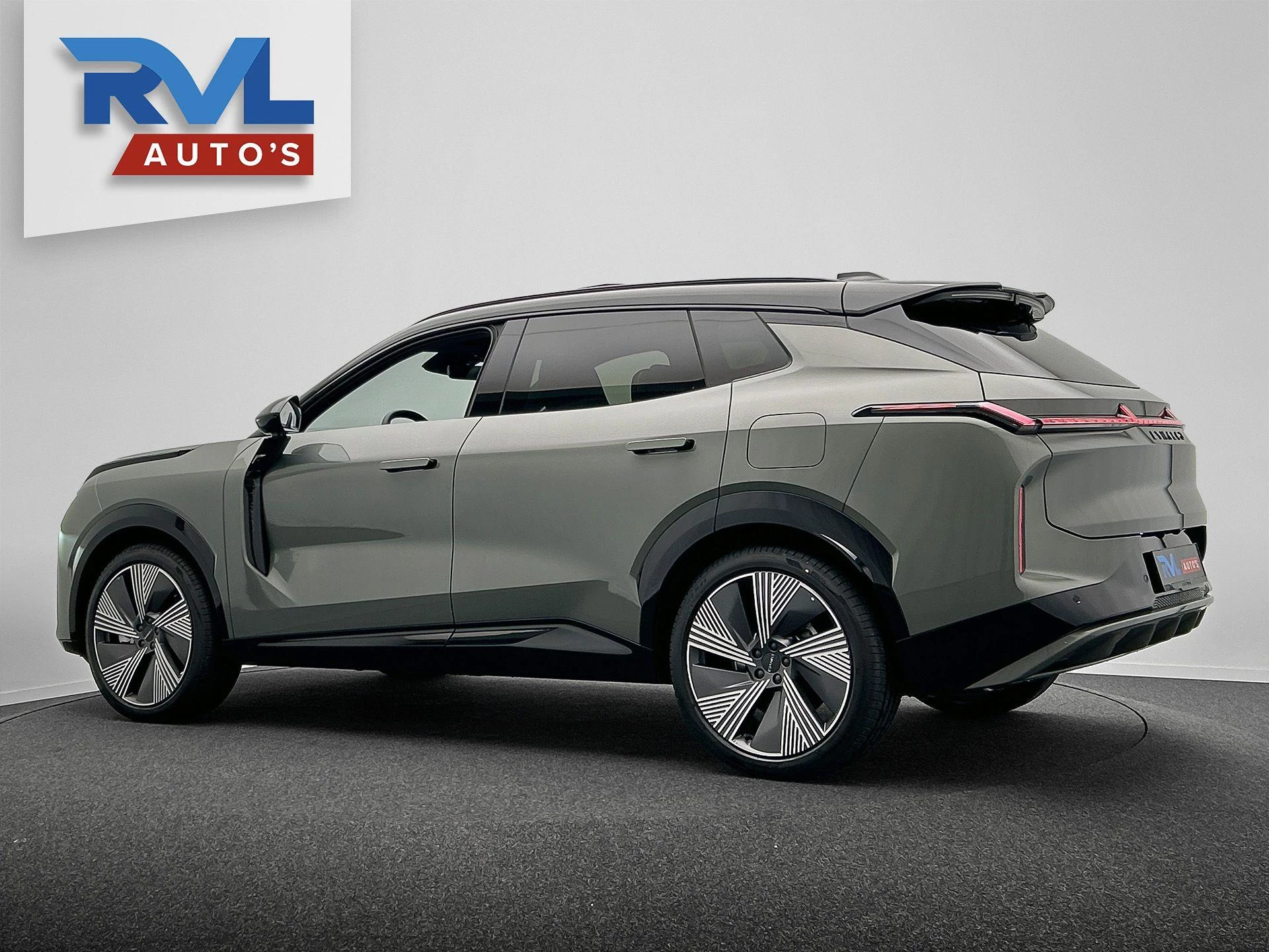 Hoofdafbeelding Lynk & Co 08