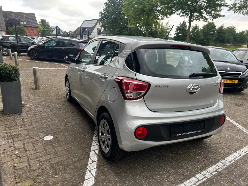 Hoofdafbeelding Hyundai i10
