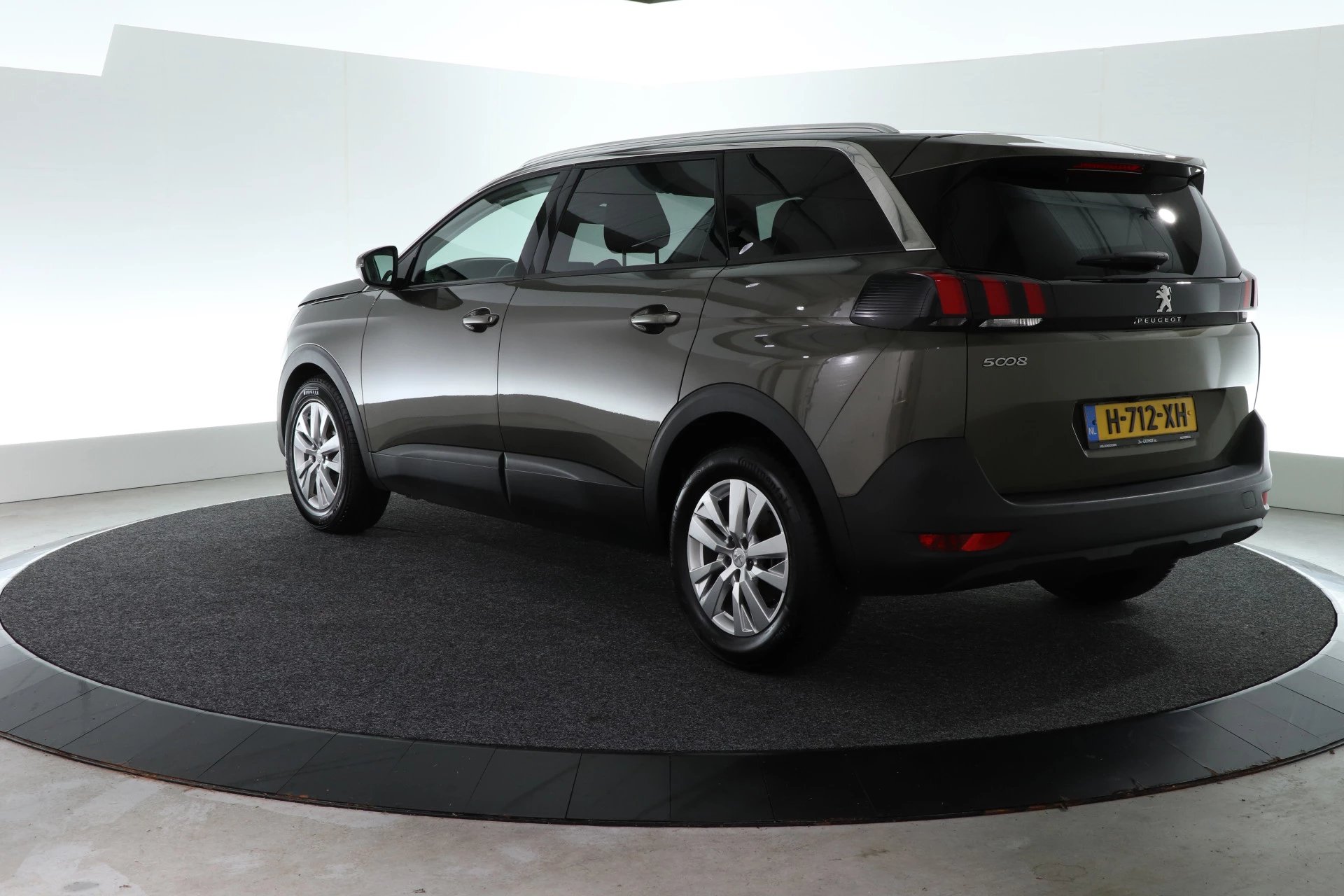 Hoofdafbeelding Peugeot 5008