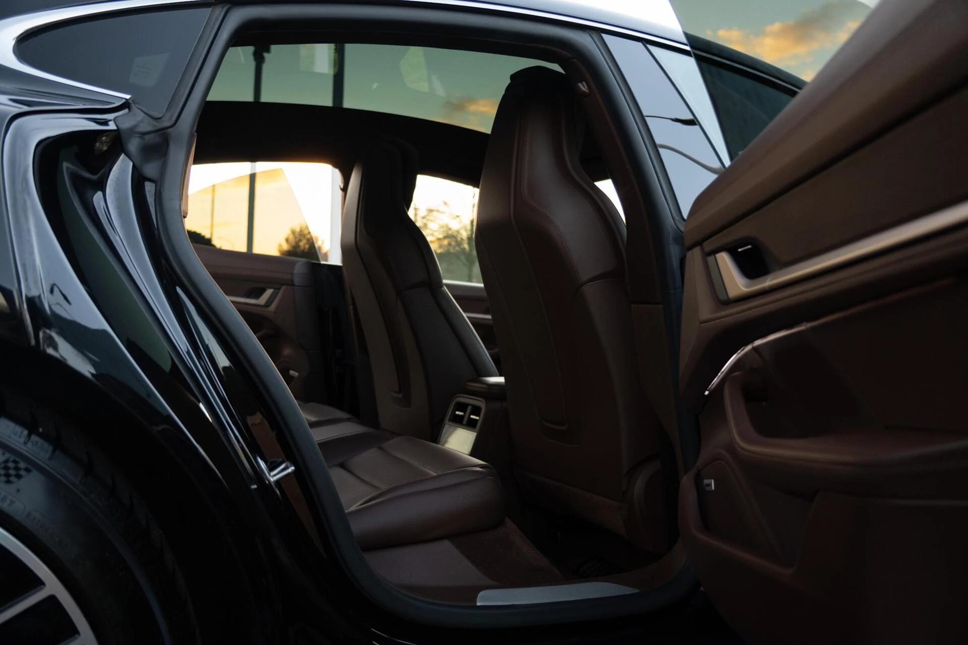 Hoofdafbeelding Porsche Taycan