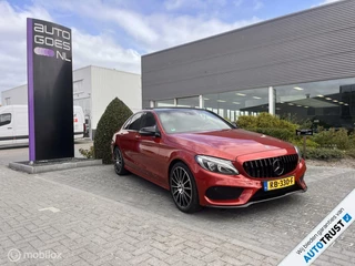 Hoofdafbeelding Mercedes-Benz C-Klasse Mercedes C 180 AMG Luchtvering Burmester Panodak Camera