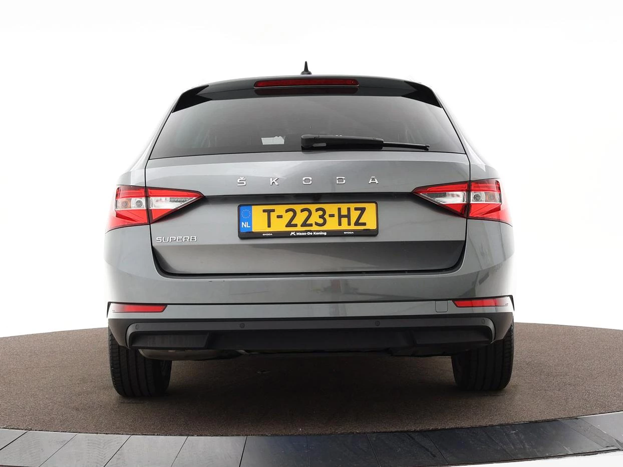 Hoofdafbeelding Škoda Superb