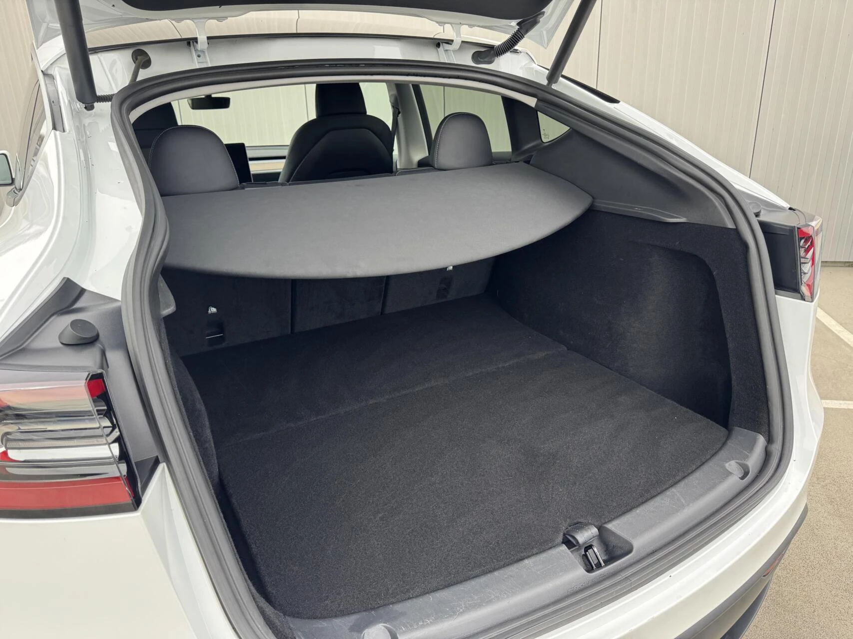 Hoofdafbeelding Tesla Model Y