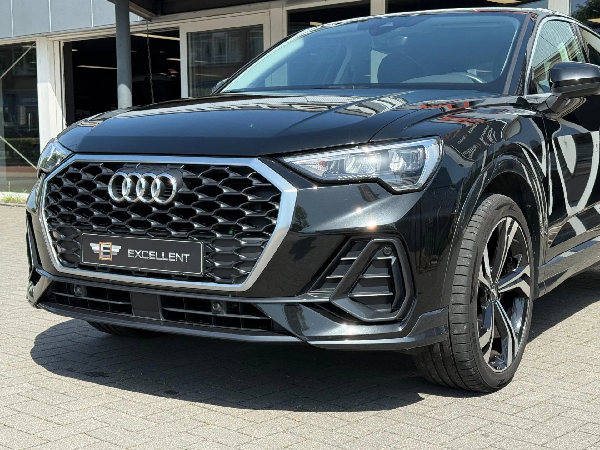 Hoofdafbeelding Audi Q3