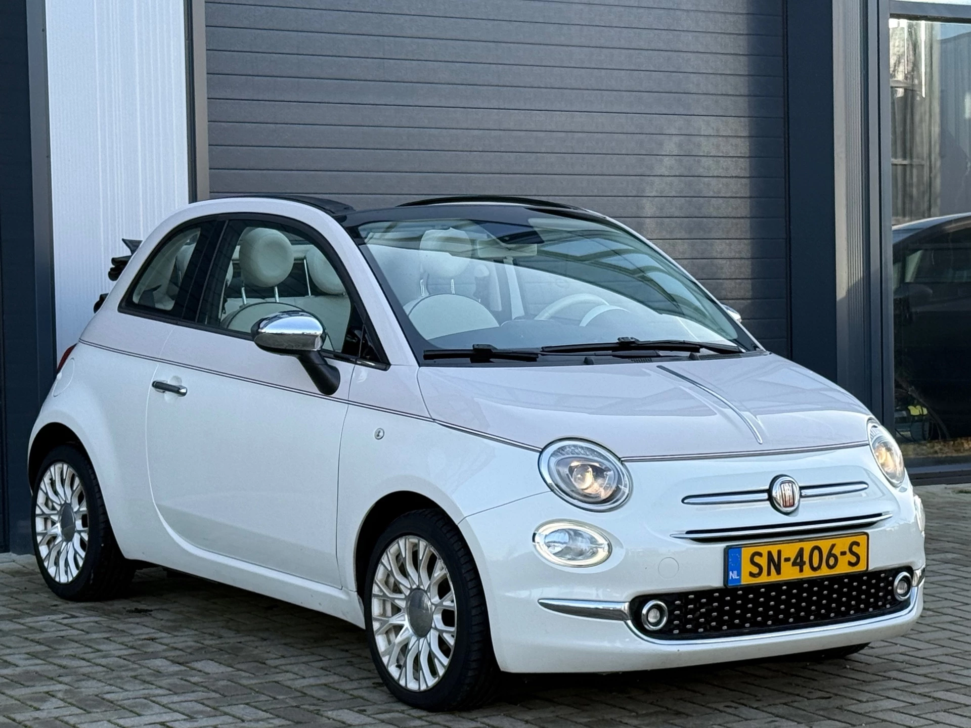 Hoofdafbeelding Fiat 500C