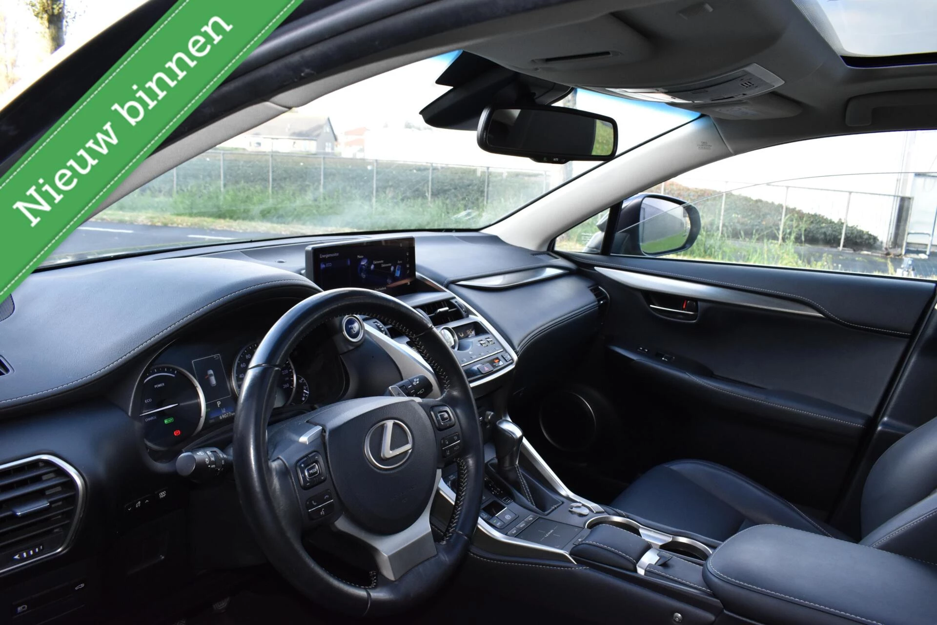Hoofdafbeelding Lexus NX