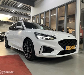 Ford Focus Wagon 1.0 Hybrid Titanium X PANO VIRTUAL ELEK KLEP CAMERA VOL OPTIES