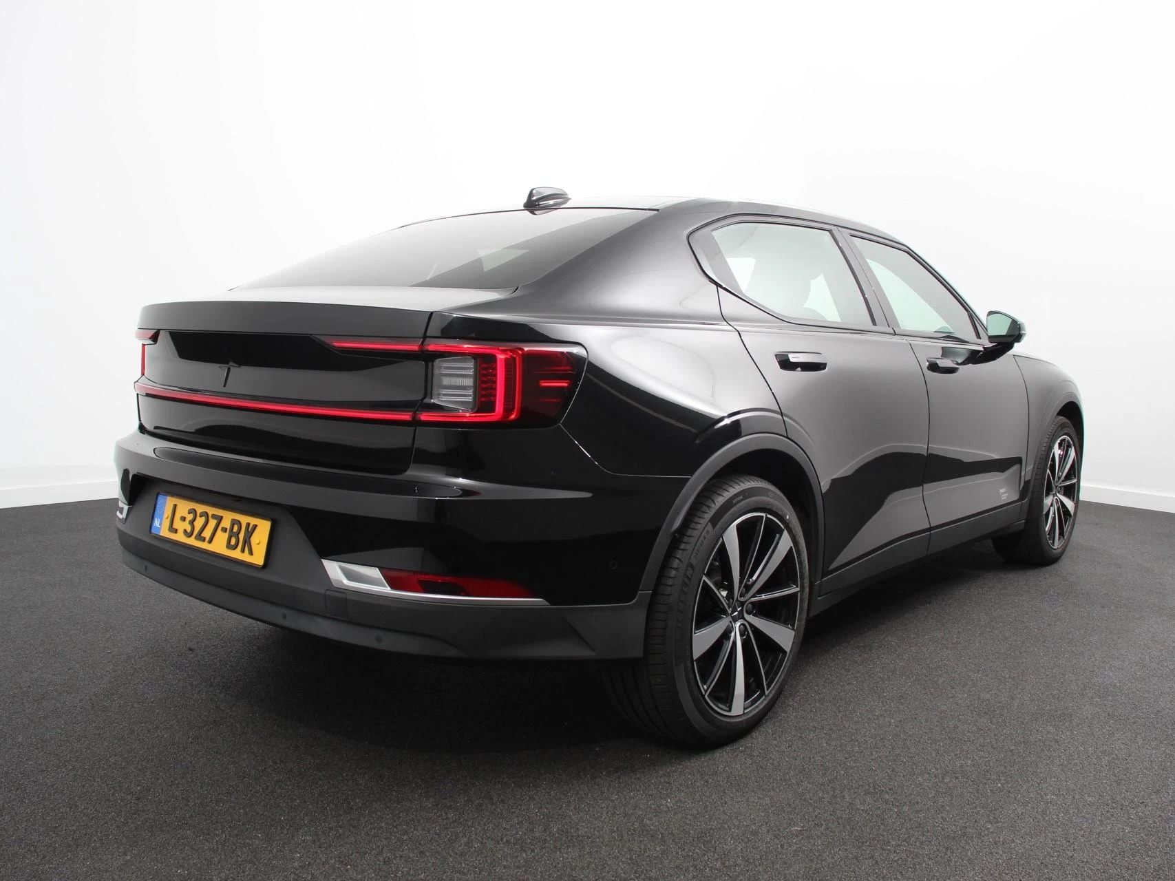 Hoofdafbeelding Polestar 2
