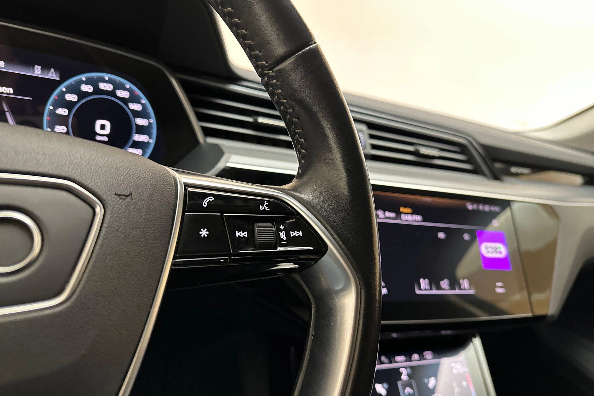 Hoofdafbeelding Audi e-tron