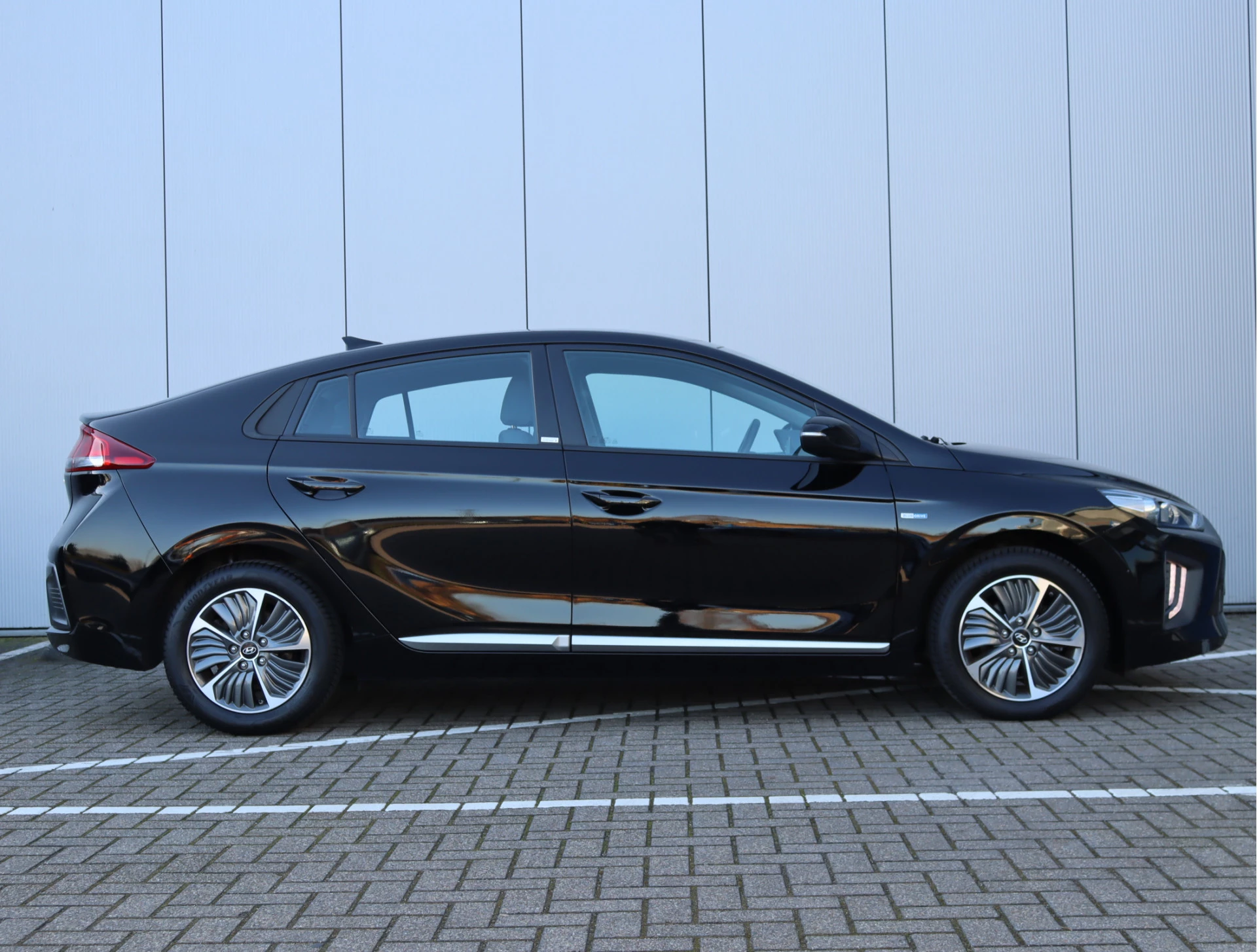 Hoofdafbeelding Hyundai IONIQ