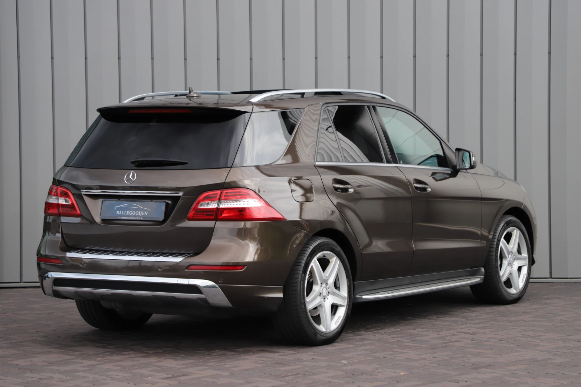 Hoofdafbeelding Mercedes-Benz M-Klasse