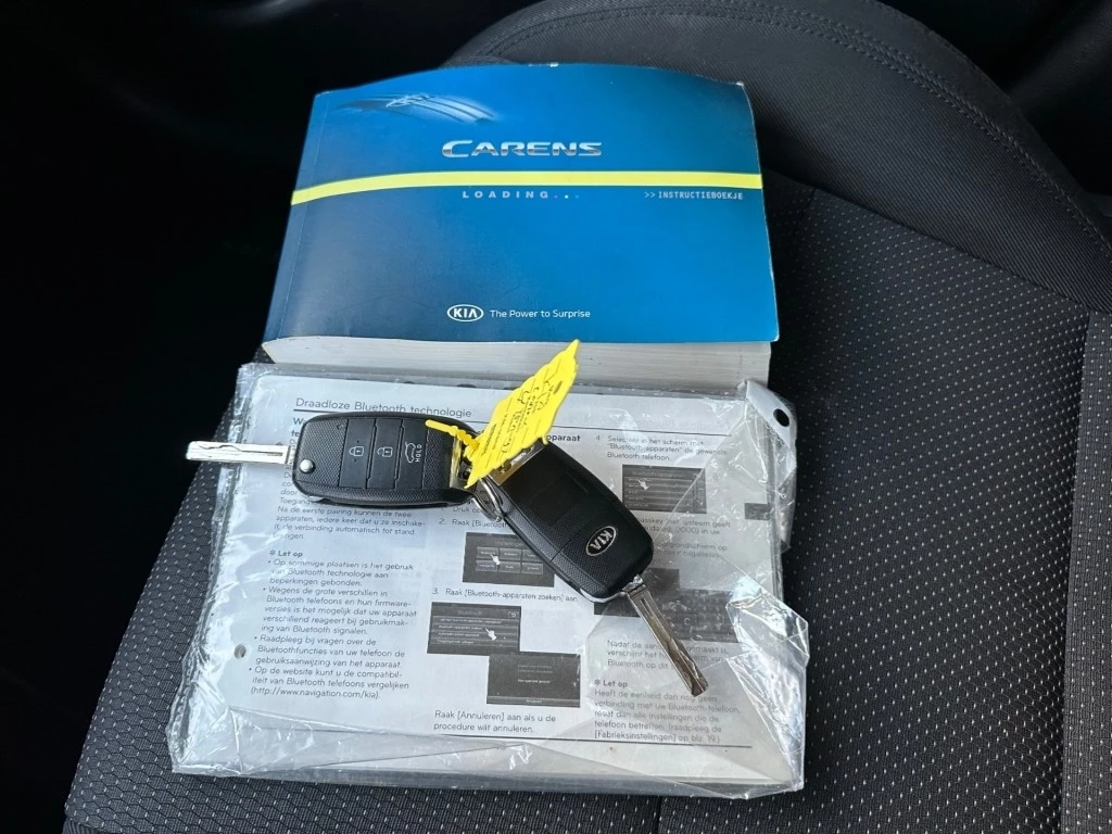 Hoofdafbeelding Kia Carens