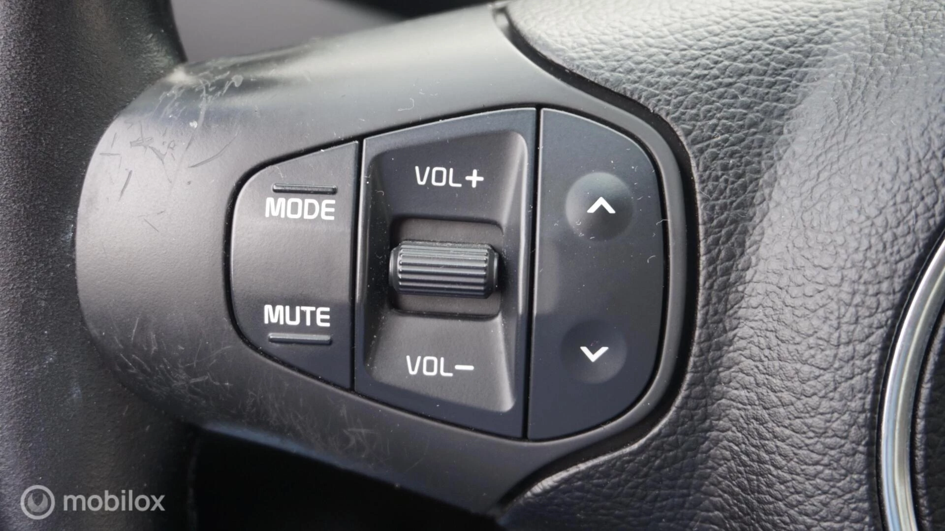 Hoofdafbeelding Kia Carens